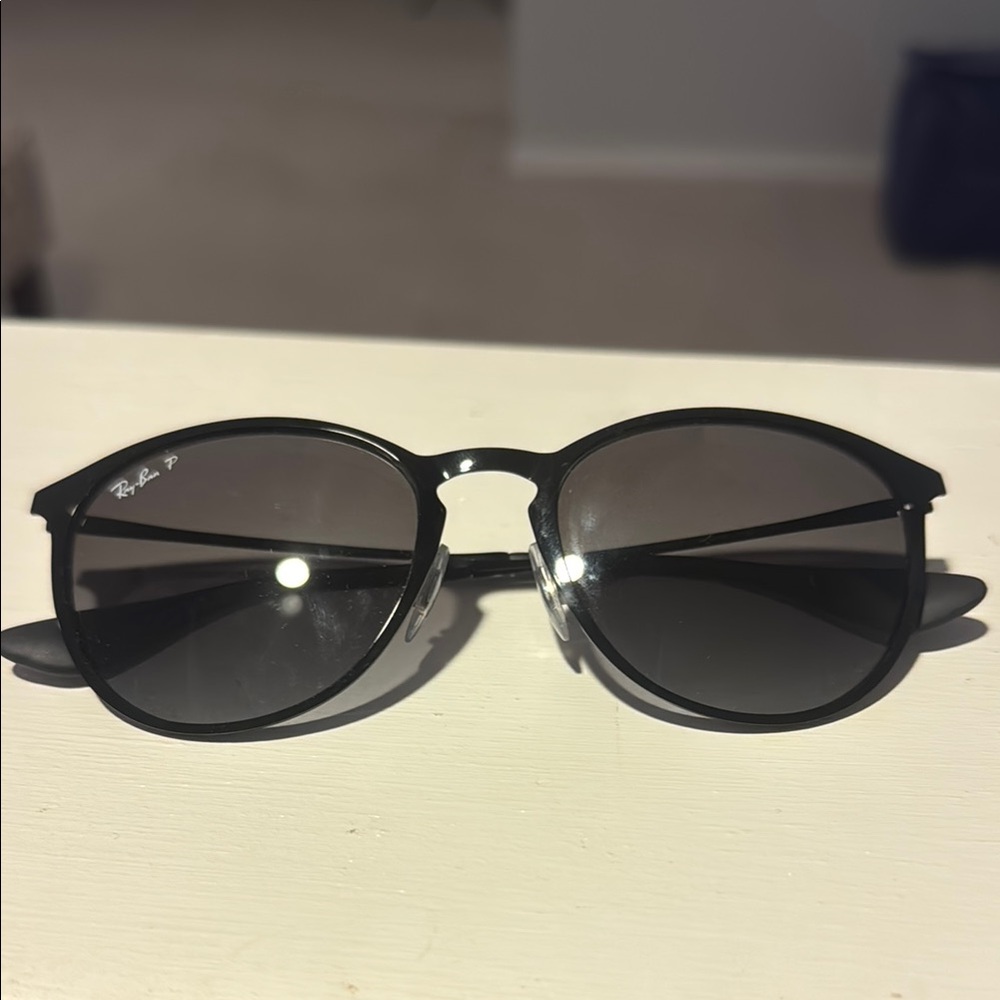 Ray-Ban Black Sunglasses